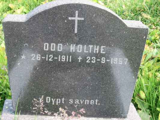 Detail of Grave of HOLTHE, Odd