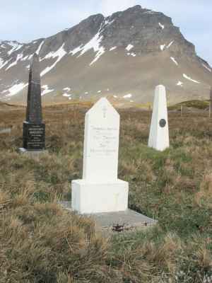 Grave of TOLLEFSEN, Thorvald A.