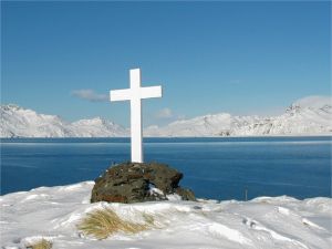 Memorial to SHACKLETON, Sir Ernest Henry